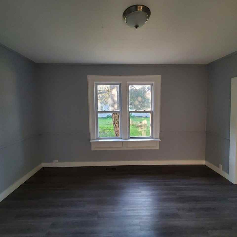 1317 Beard Street #1 - Photo 4 of 43