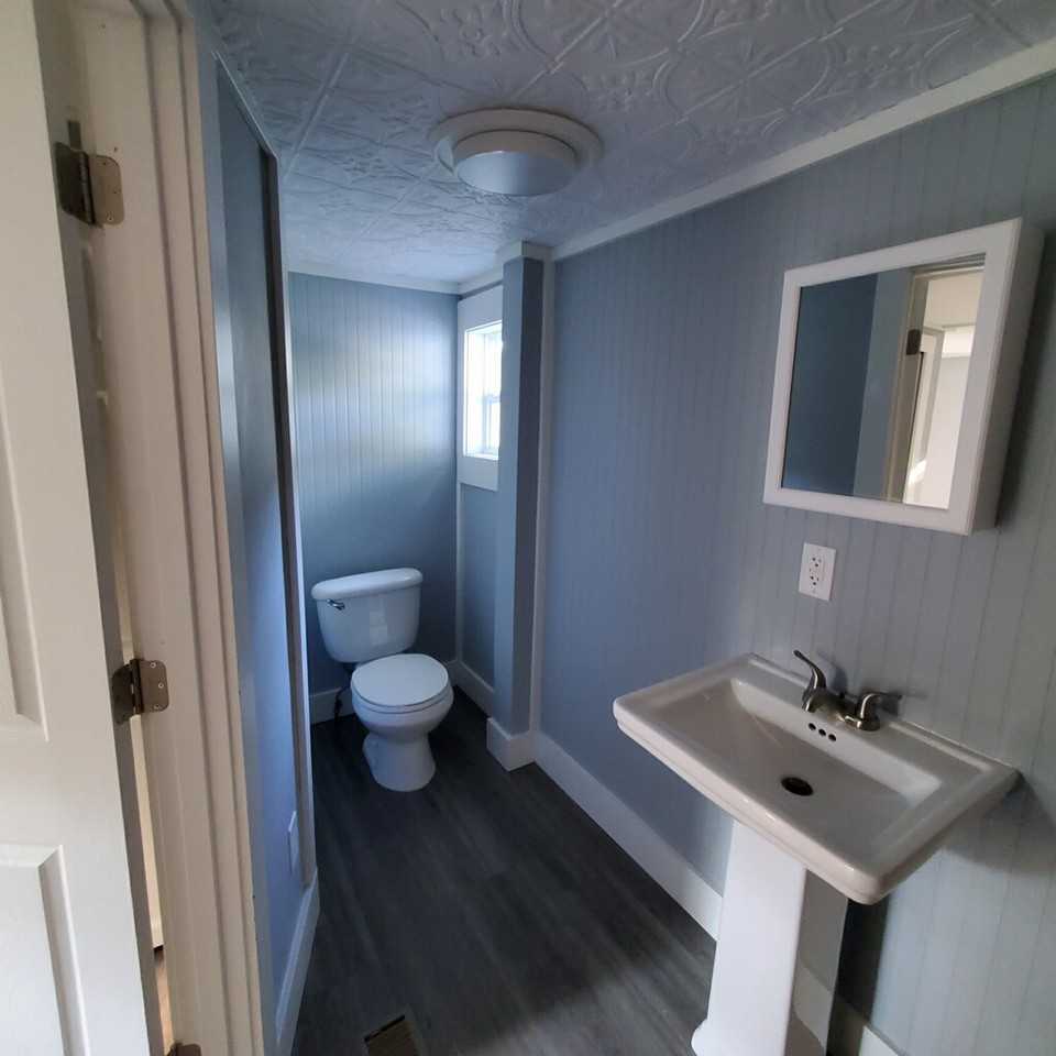 1317 Beard Street #1 - Photo 6 of 43