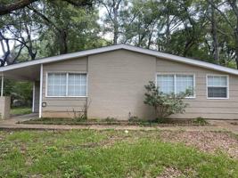 featured image of 4066 Wesley Ln S #1