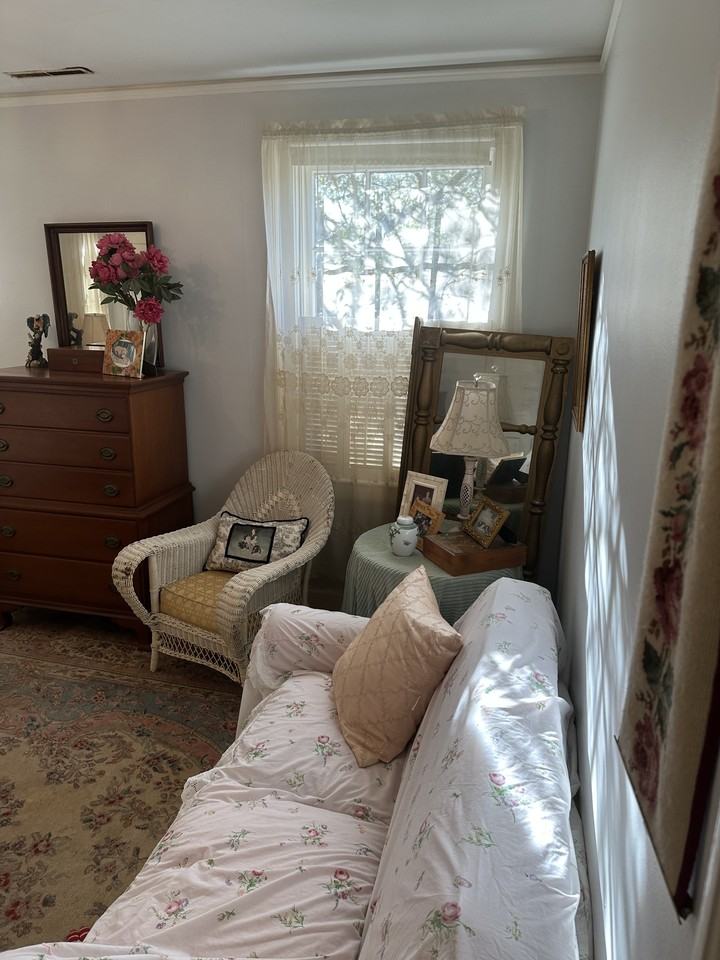 14 Ashley Ave - Photo 2 of 8