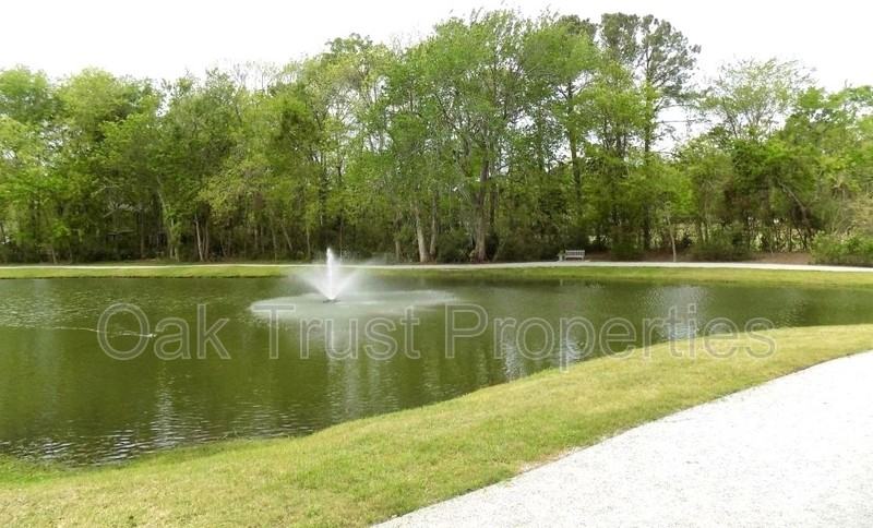 1829 Villa Maison #C - Photo 5 of 24