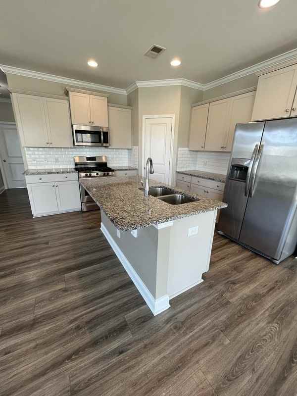 4959 Harris Woods Blvd - Photo 2 of 25