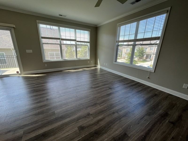 4959 Harris Woods Blvd - Photo 6 of 25