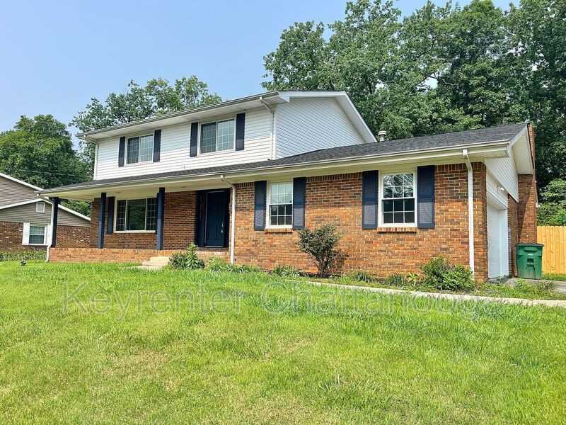 8695 Arbutus Dr - Photo 2 of 15