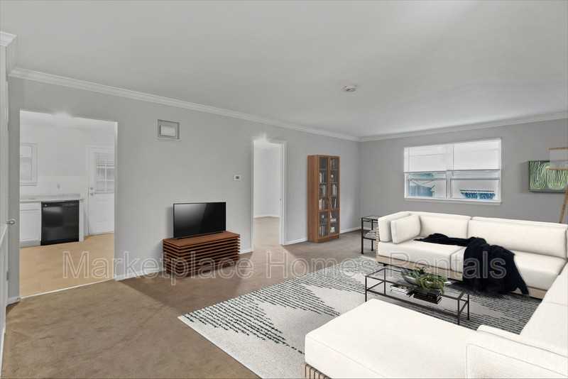 5116 Heege Rd - Photo 3 of 18