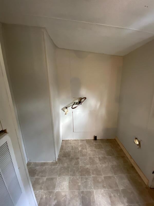 6862 Moses Dingle Rd - Photo 2 of 10