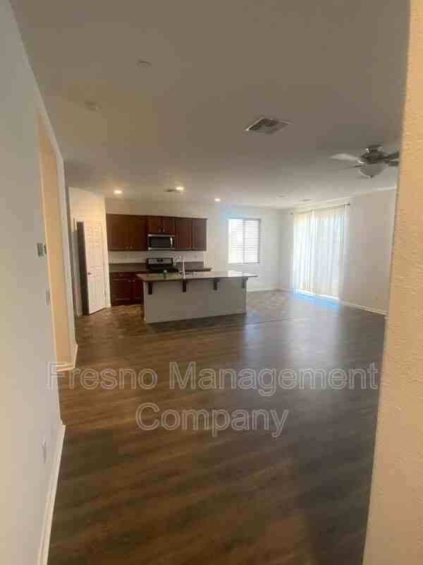 6336 W Pico Ave - Photo 3 of 16