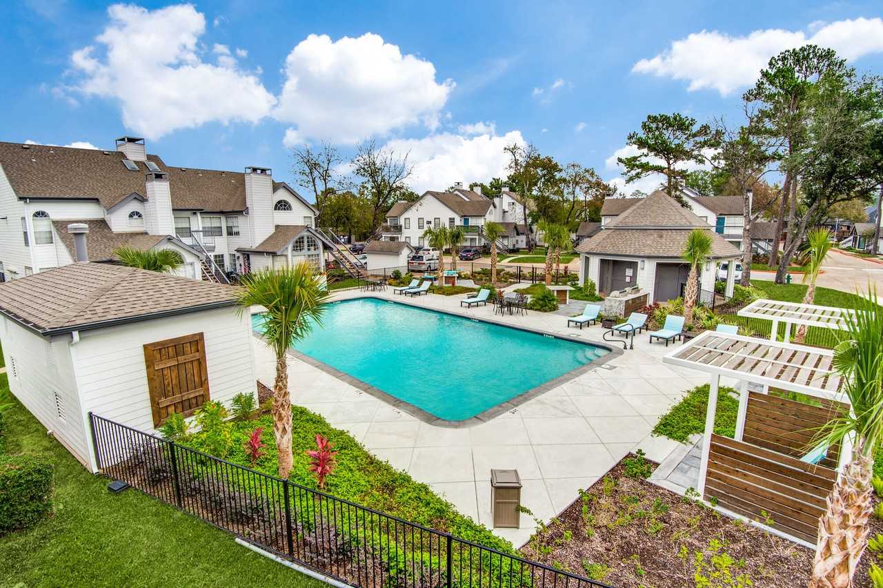 Champions Green - Photo 7 of 38