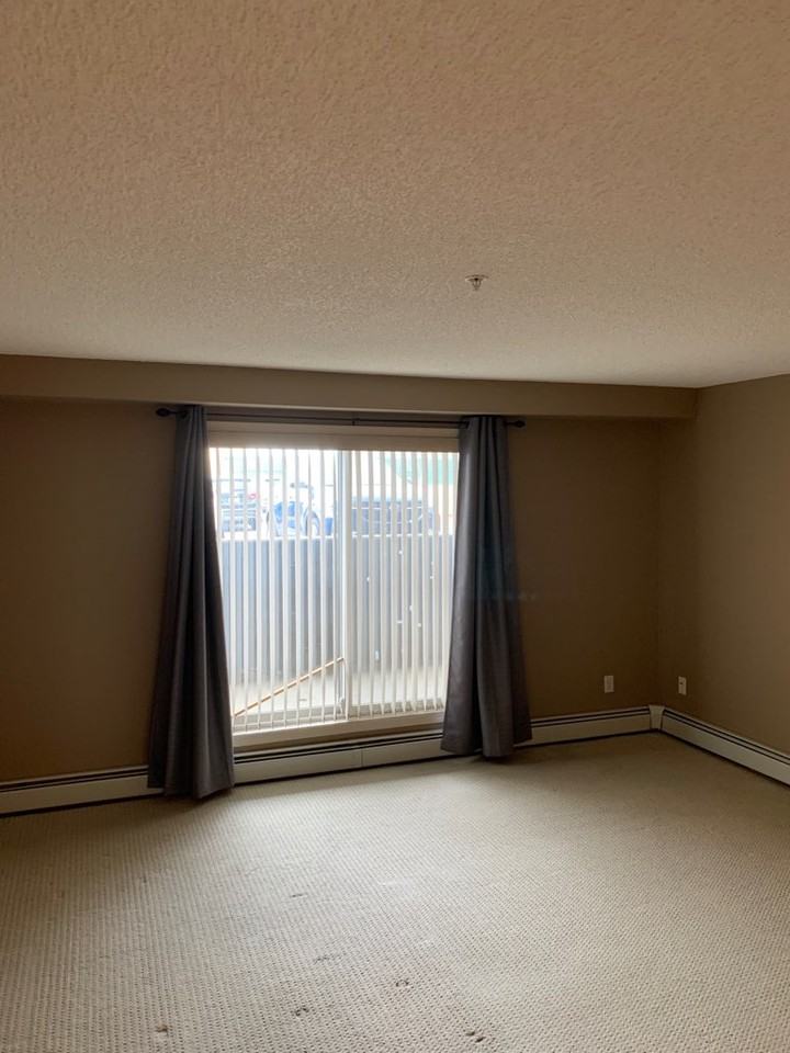 117 2430 Guardian RD - Photo 3 of 8
