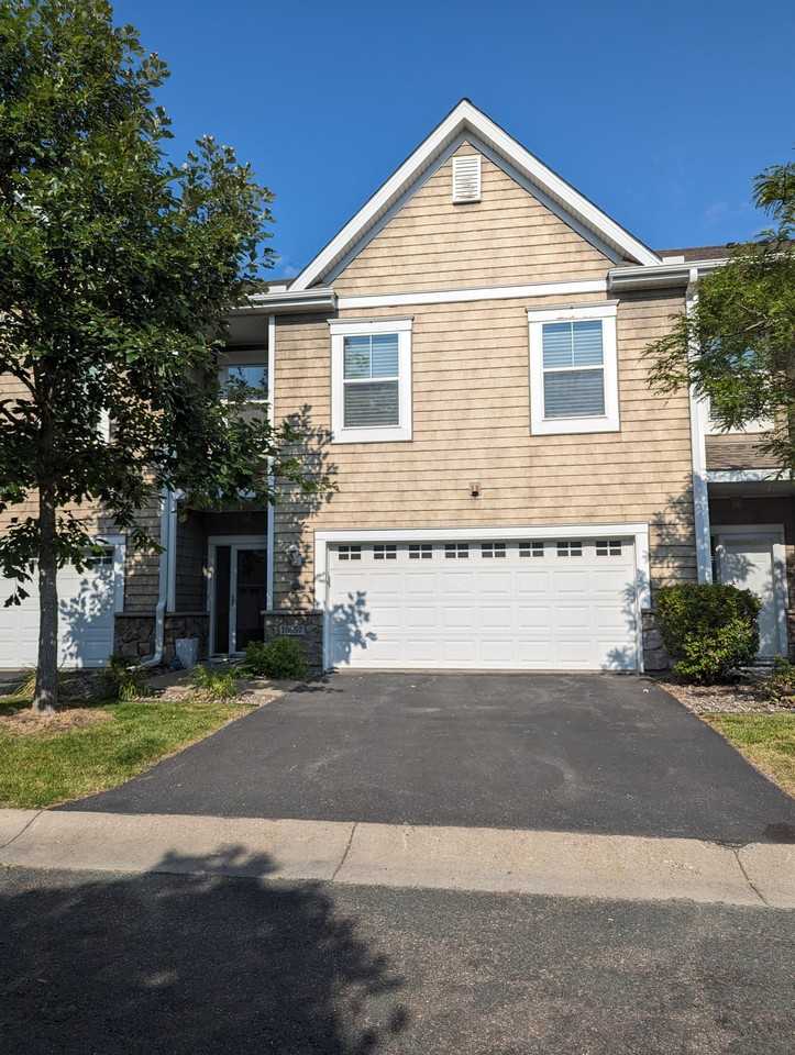 10857 S Shore Dr #1 - Photo 3 of 30