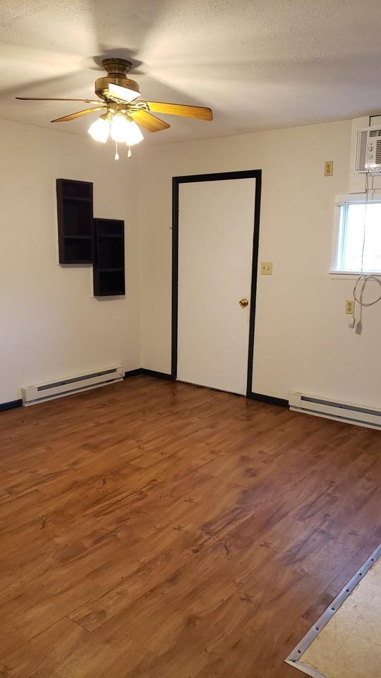 772 N Main St #2 - Photo 3 of 7