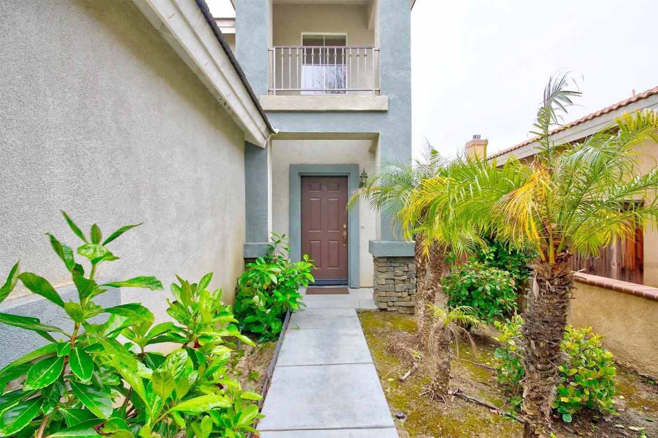 27579 Sierra Madre Dr #1 - Photo 3 of 19