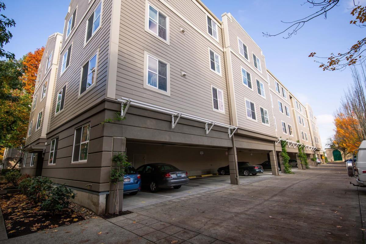 430 Ne 16th Ave