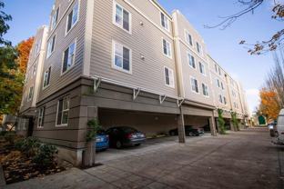 430 Ne 16th Ave - Photo 1 of 1