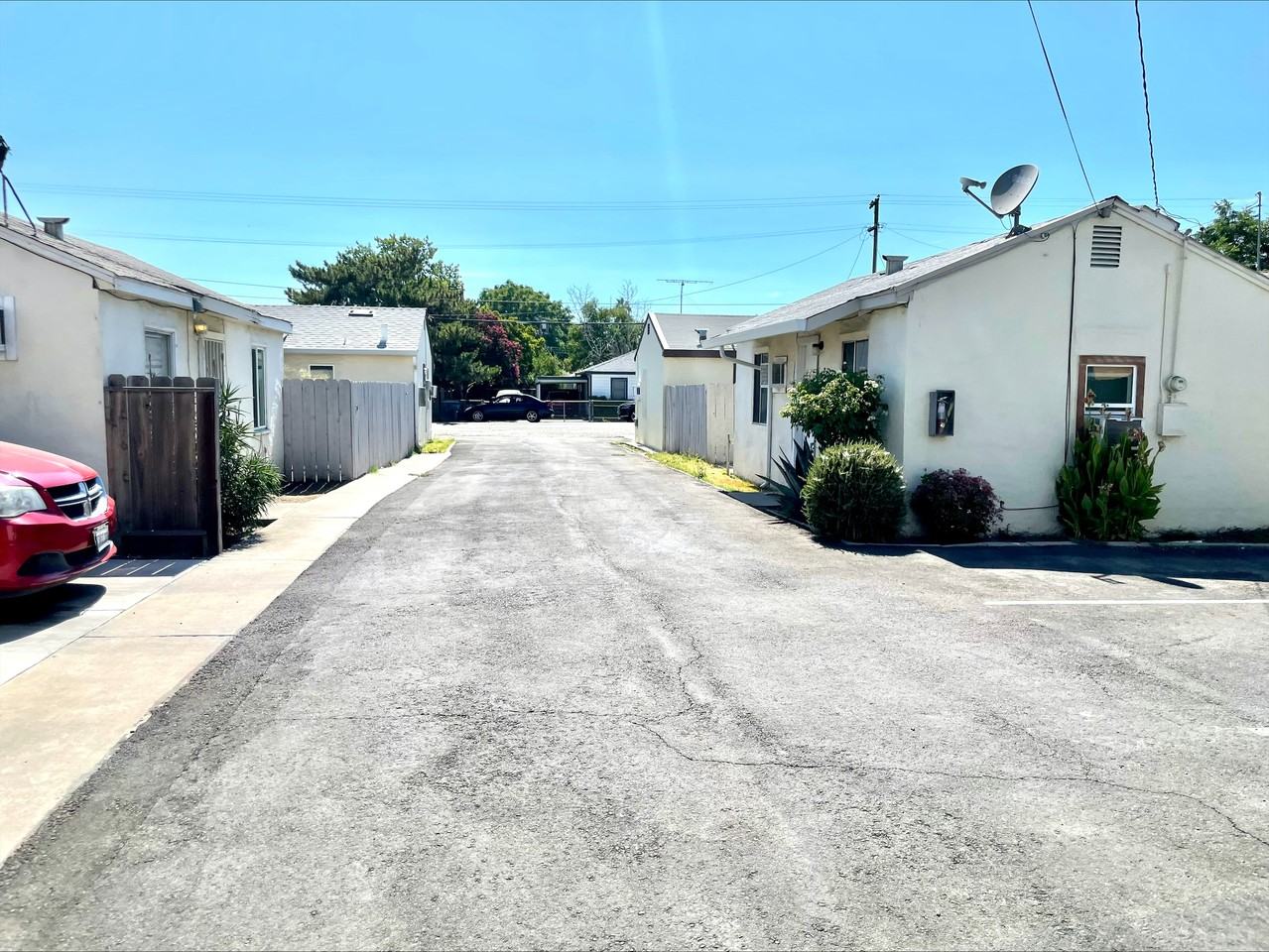 1436 N F St #NA - Photo 2 of 9