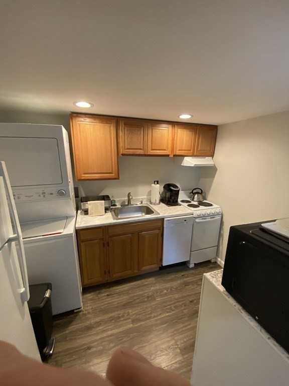 500 Webster St #A - Photo 2 of 19