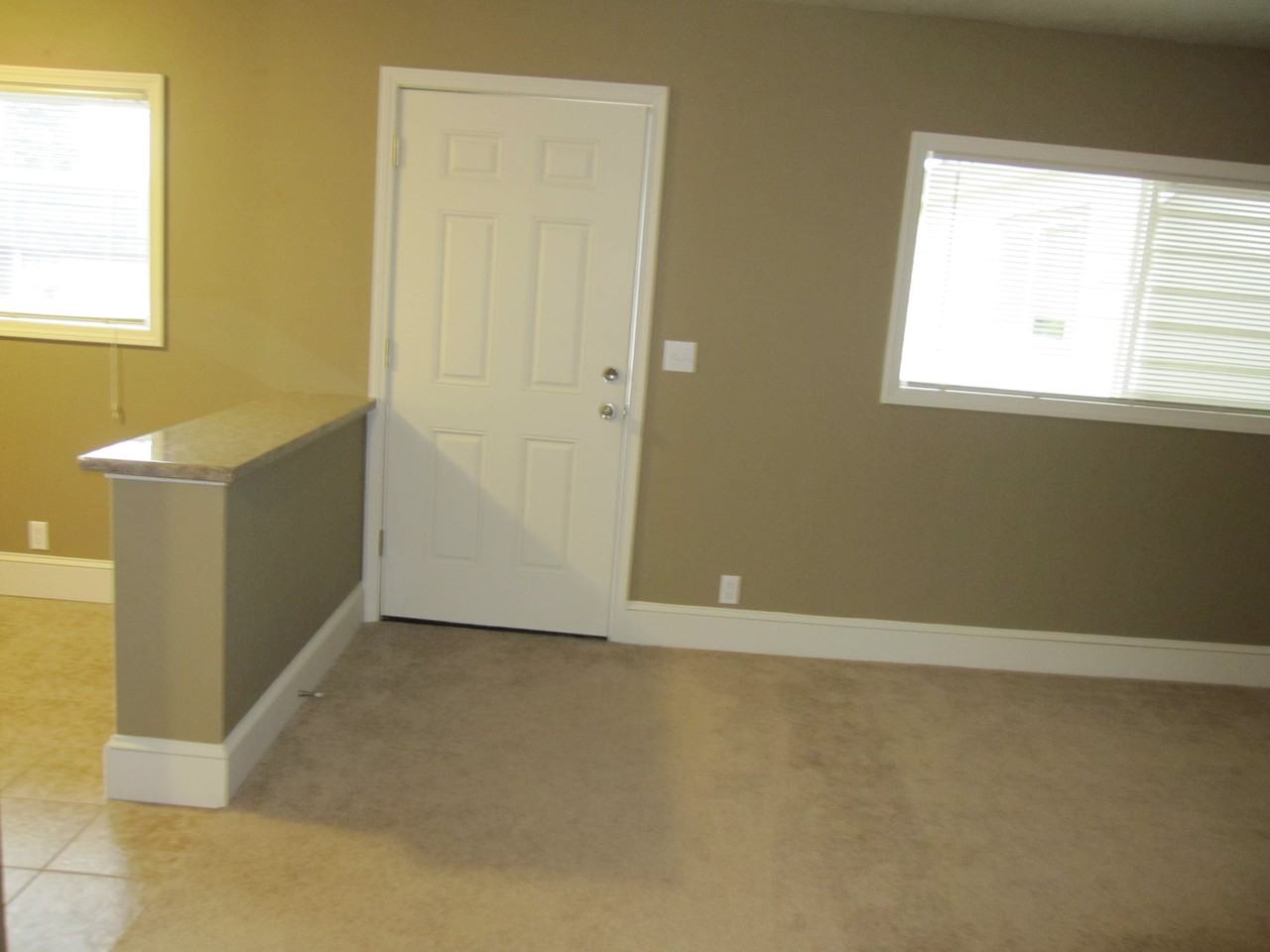 510 Se 29th Ave #NA - Photo 3 of 9