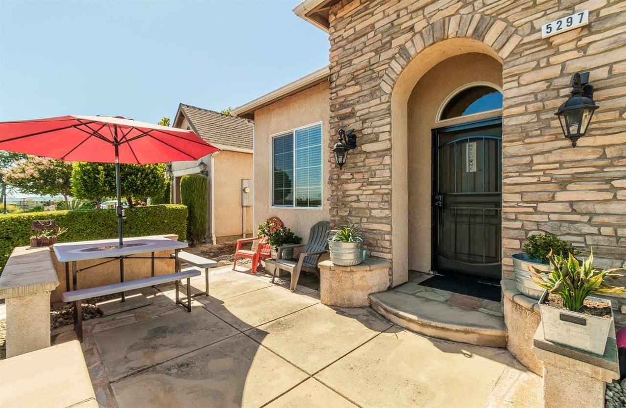 5297 W Osprey Way #NA - Photo 2 of 12