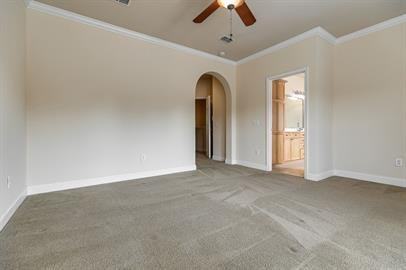 614 Springlake Dr - Photo 2 of 34