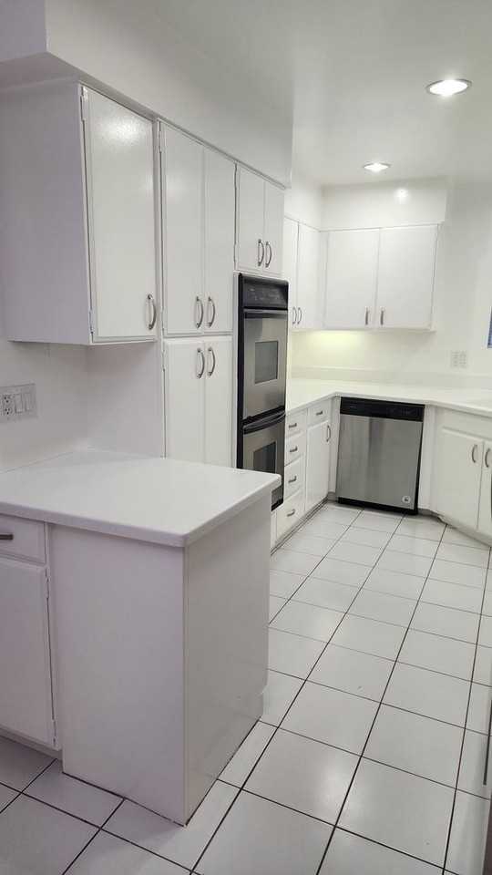303 N Swall Drive - Photo 3 of 14