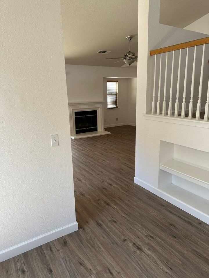 1522 Partridge Dr - Photo 3 of 30