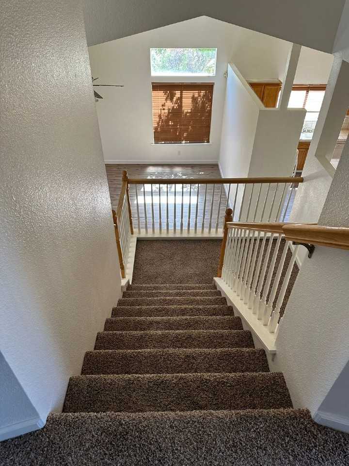 1522 Partridge Dr - Photo 5 of 30