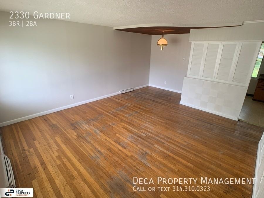 2330 Gardner Dr - Photo 2 of 16