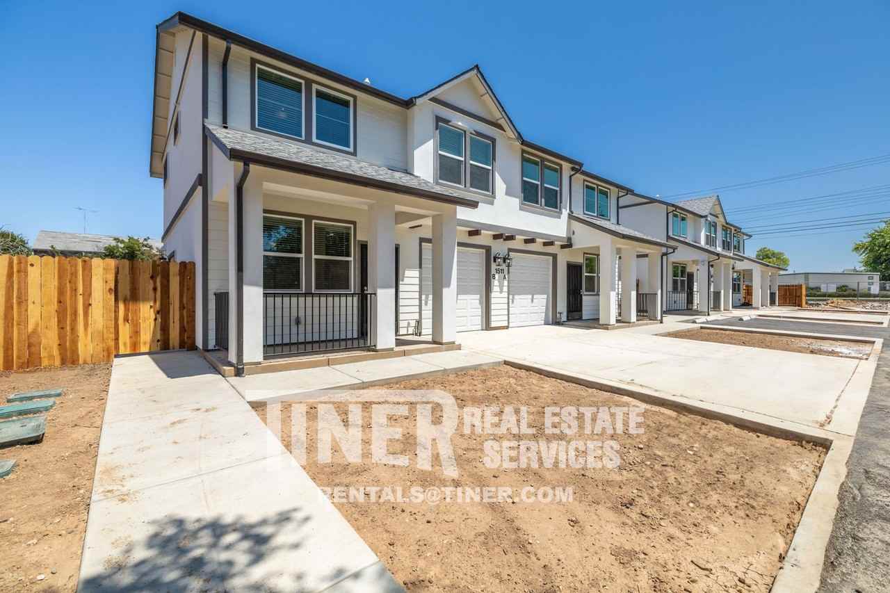 1511 Bell St - Photo 2 of 34