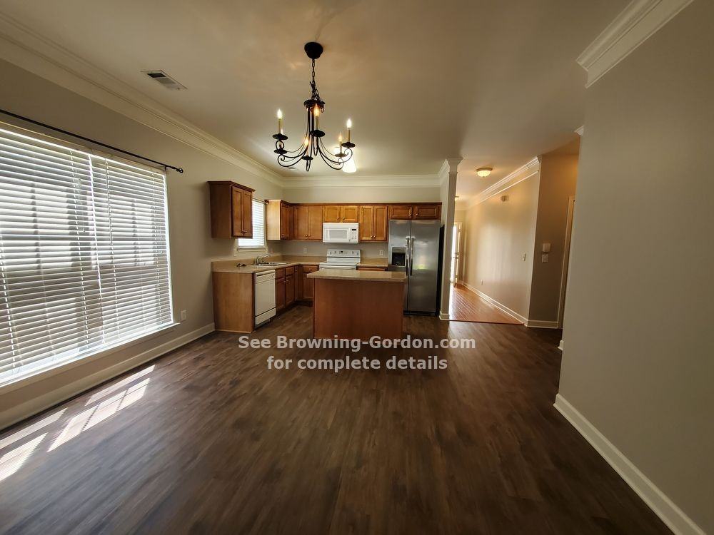 1605 Lincoya Bay Dr - Photo 2 of 11