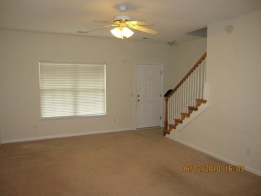 335 Amy Dr - Photo 2 of 12