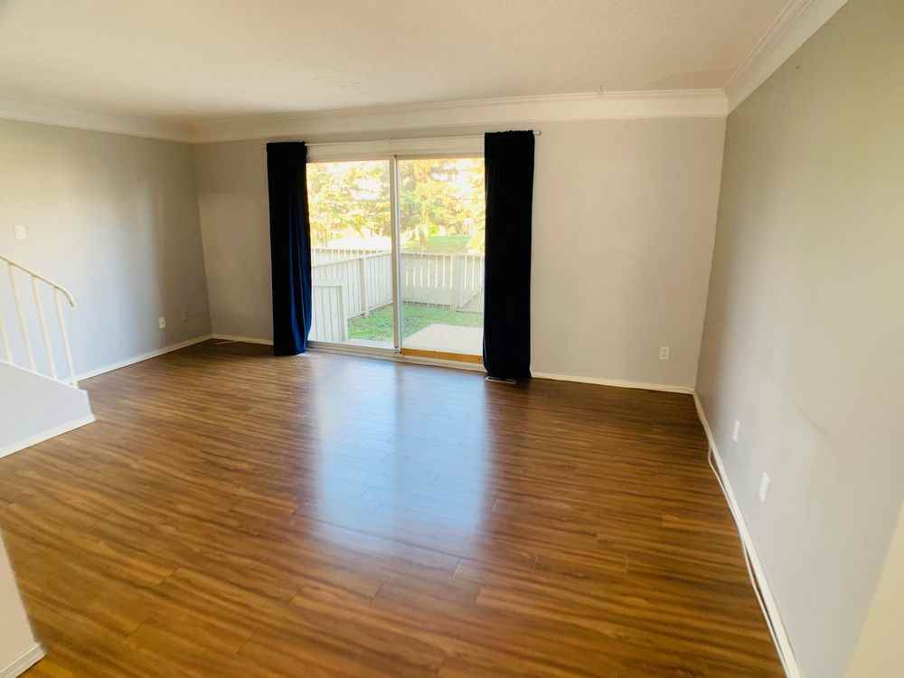 600 716-600 Signal Rd - Photo 3 of 14