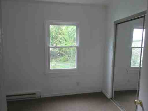 1836 Maryland Ave - Photo 3 of 9