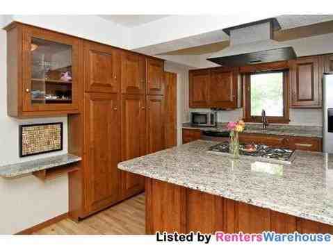 5044 Cedar Ave - Photo 3 of 15