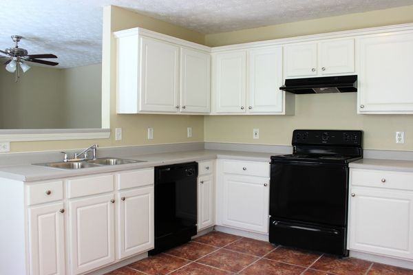 4675 Forest Creek Ln - Photo 3 of 17