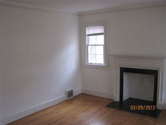 2408 Chesterfield Ave - Photo 2 of 13