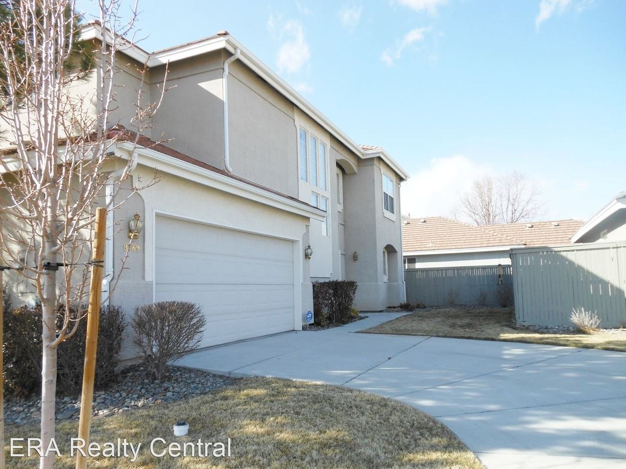 9769 Cattail Cir - Photo 2 of 16