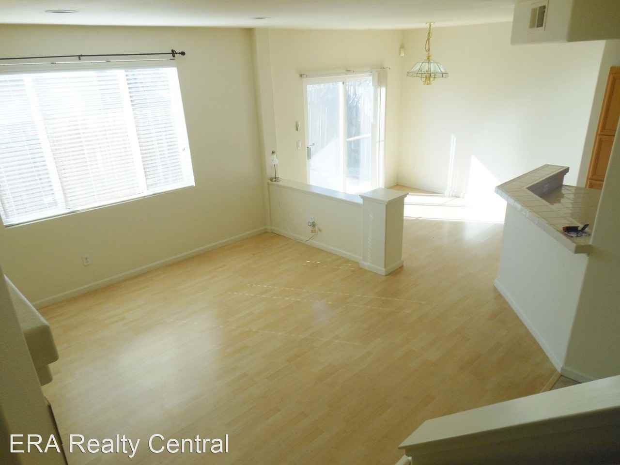 9769 Cattail Cir - Photo 3 of 16