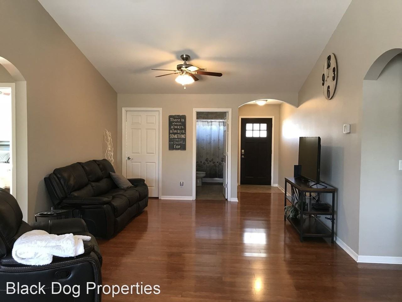 805 Highland Ridge Dr - Photo 2 of 23