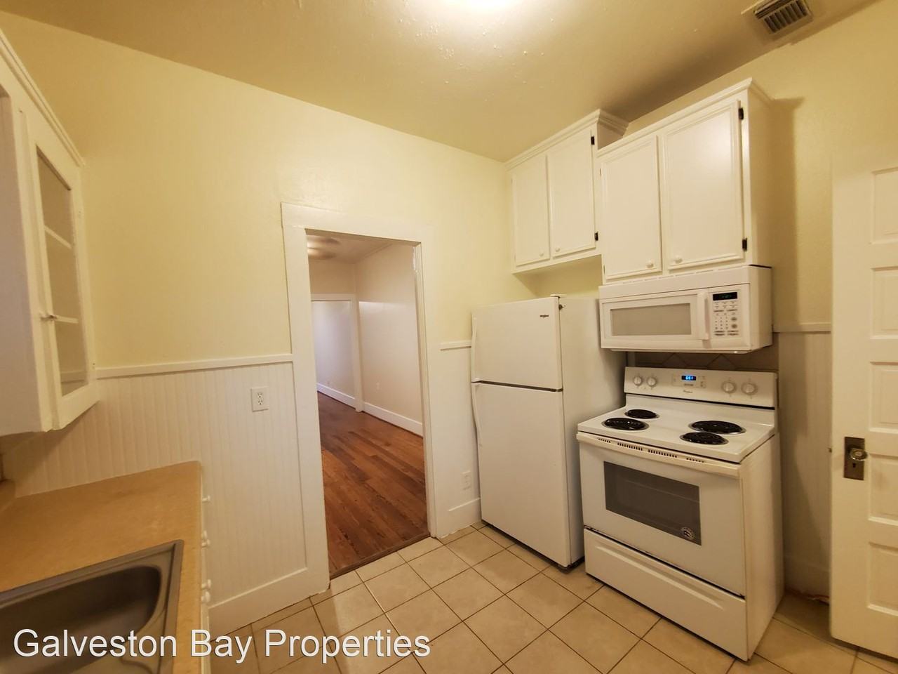 3226 Ave S East - Photo 2 of 7