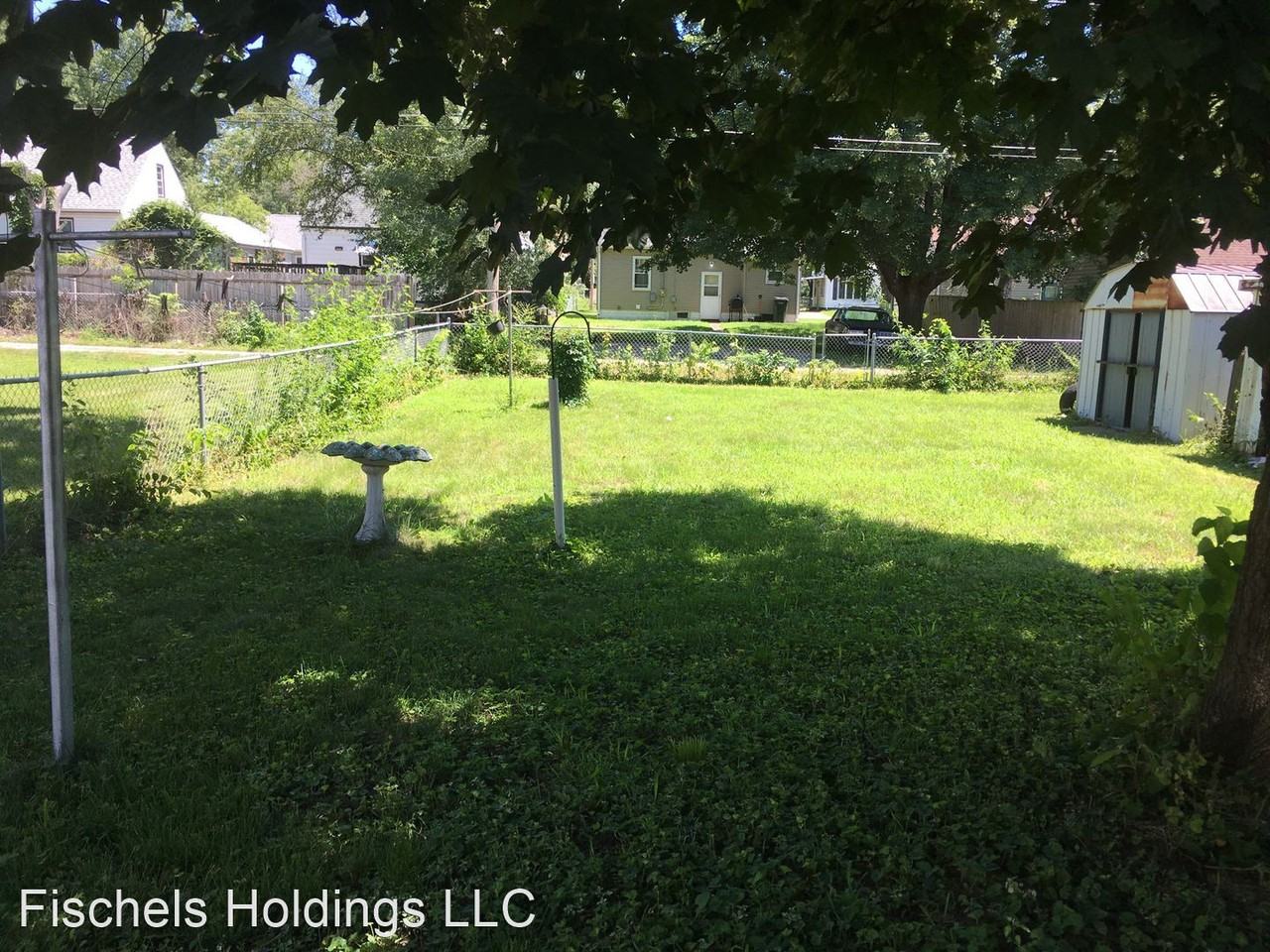 228 Sherman Ave - Photo 2 of 8