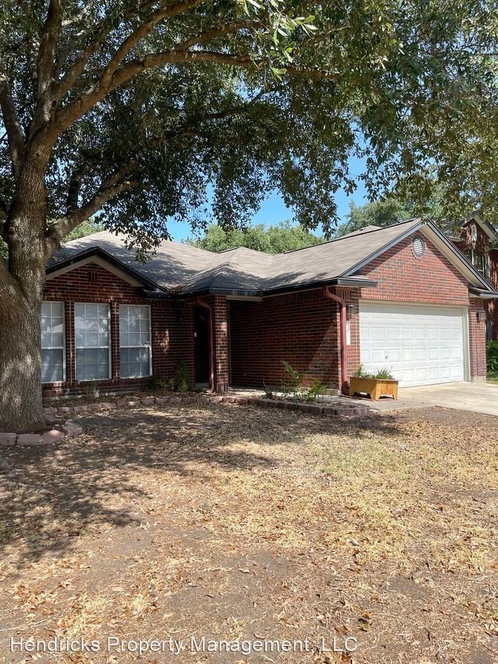 12219 Stable Road Dr - Photo 2 of 19