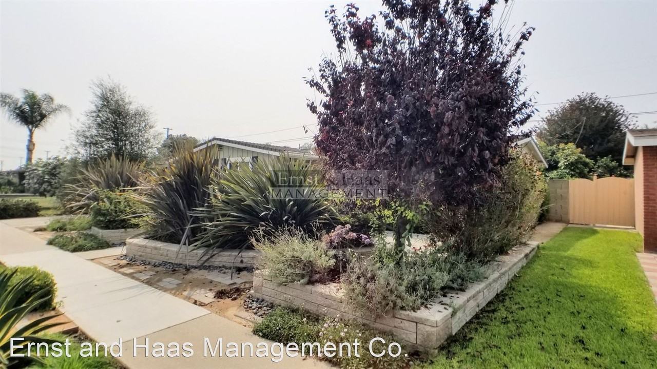 6926 E Rendina St - Photo 3 of 24