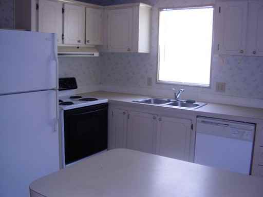 36043 Aster Ave - Photo 2 of 6