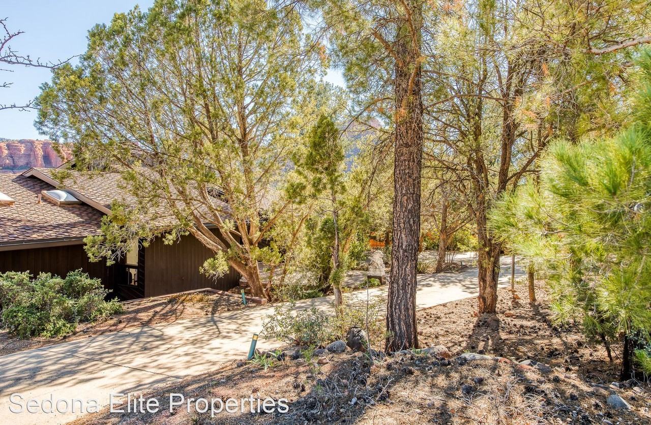 111 BOWSTRING DRIVE - 111BSD - Photo 2 of 35