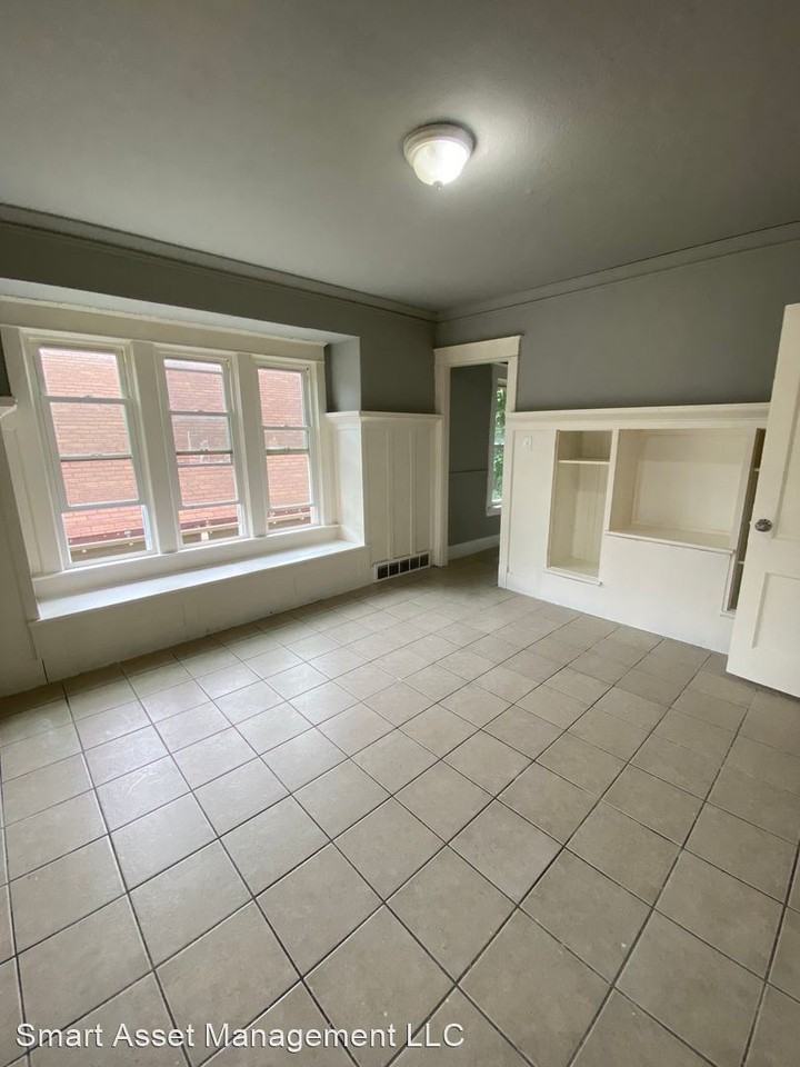 3061-3063 N 36th St. - Photo 2 of 11