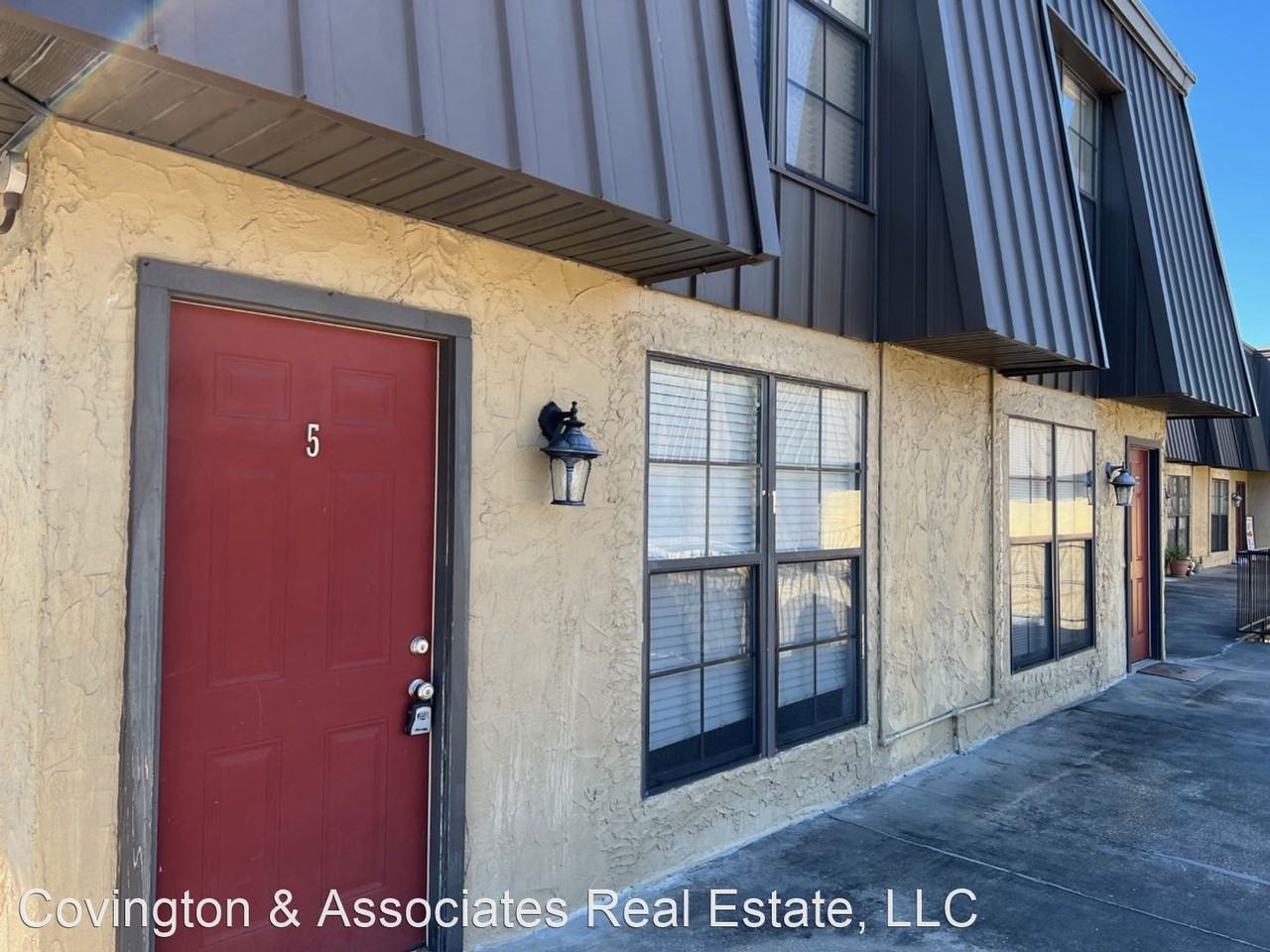 10300 W Winston Ave #5 - Photo 2 of 13