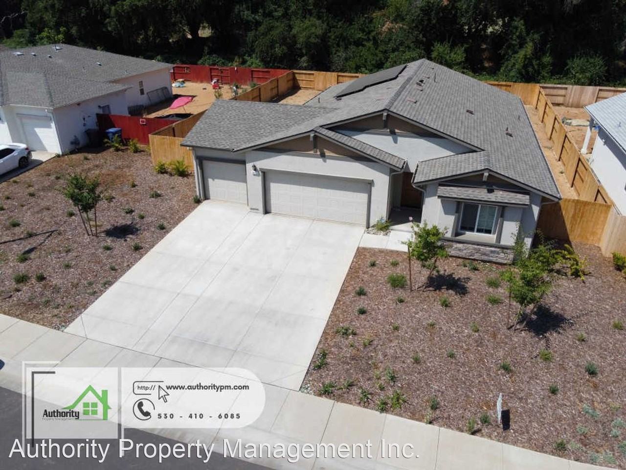 3673 Ginny Ct - Photo 2 of 31