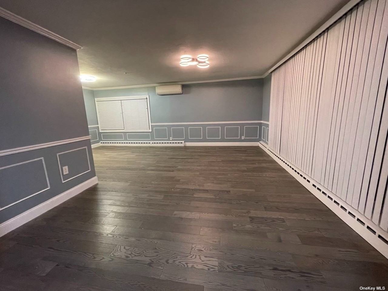 627 Richmond Rd - Photo 2 of 14