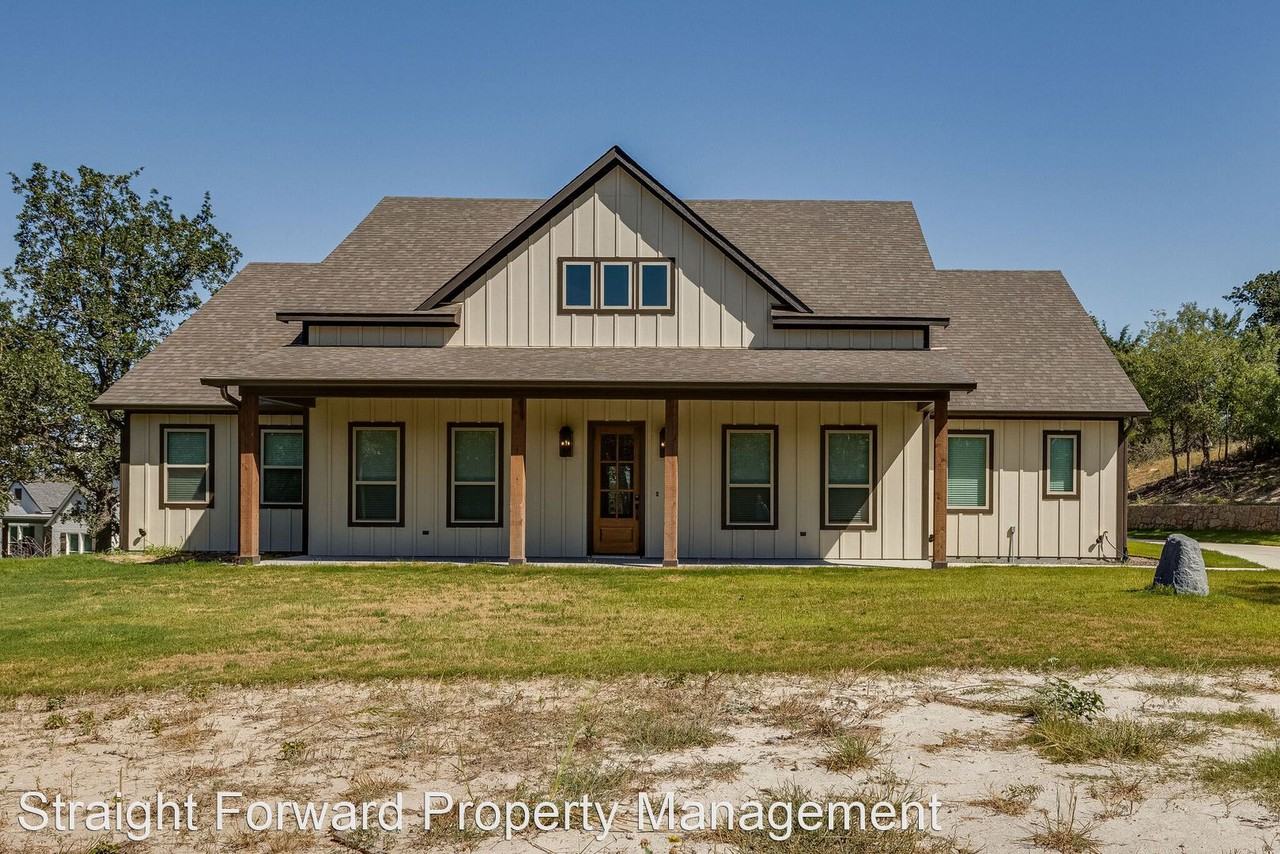 896 Ellis Dr - Photo 2 of 50