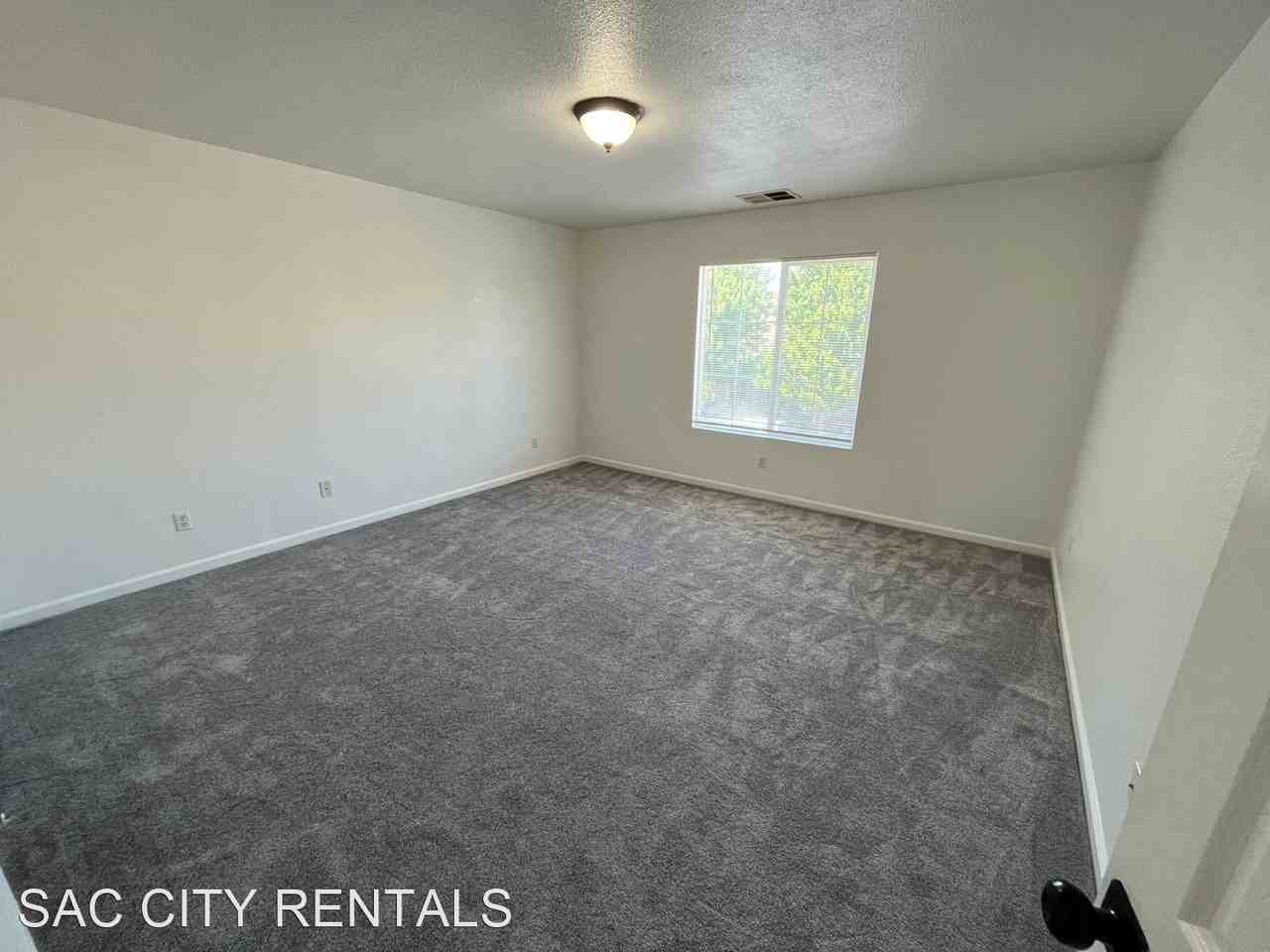 10040 Wild Orchid Way - Photo 2 of 24